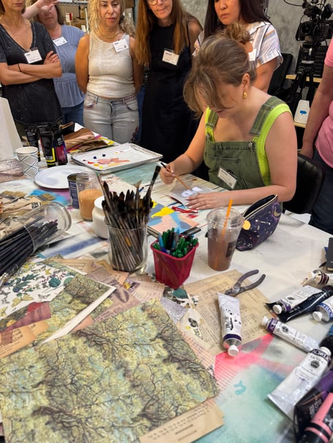 woman showing art deminstration 