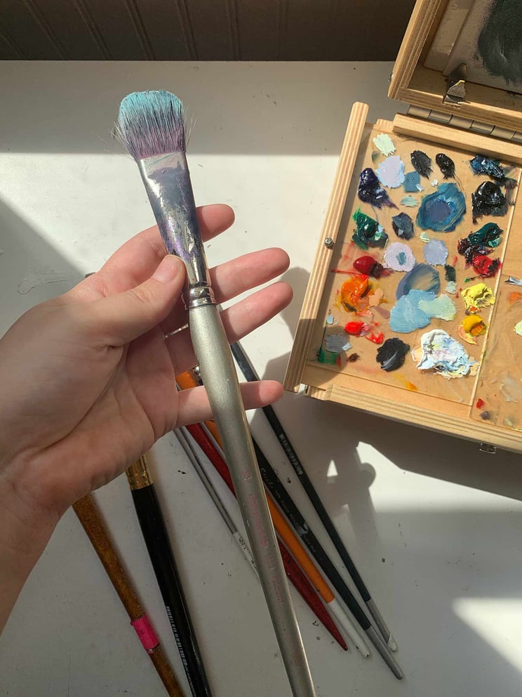 An Artist’s Guide: How to Choose Your Paint Brushes